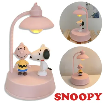 Snoopy Lampa de Noapte Femei Fete Drăguț Lumina Tabelul Decorare Dormitor Desene animate Birou Creativ a CONDUS Kawaii Copii Noptiera Muzica Cutie de Cadouri
